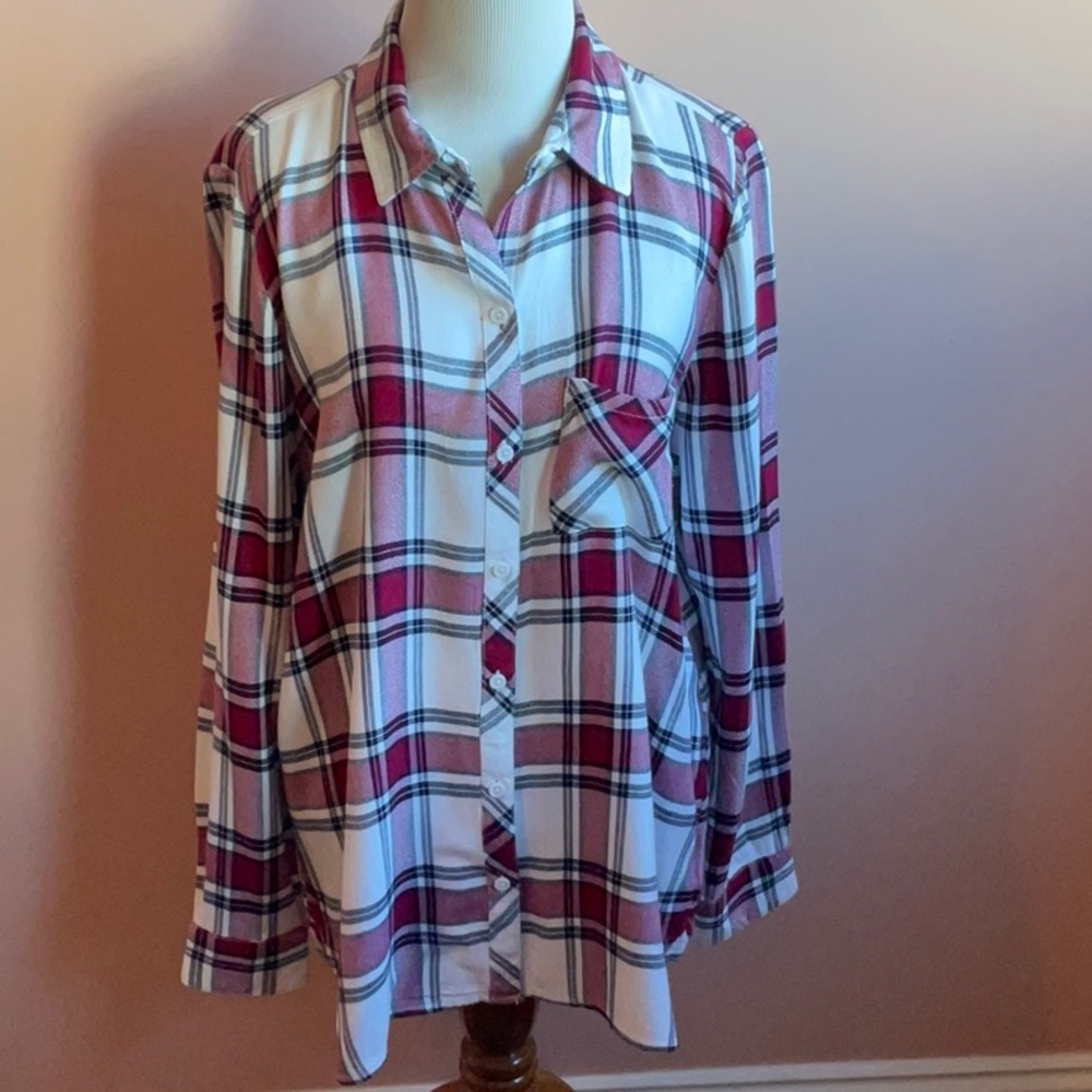 BeachLunchLounge Flannel Plaid Top